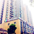 易佰连锁旅店(杭州火车南站店)外观图 易佰连锁旅店(杭州火车南站店)外观图
