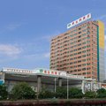 维也纳酒店(东莞长安万达广场店)外观图 维也纳酒店(东莞长安万达广场店)外观图