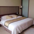 克拉玛依花园酒店(中兴路)外观图 克拉玛依花园酒店(中兴路)外观图