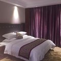 湖南鸿林大酒店(贺龙体育馆店)外观图 湖南鸿林大酒店(贺龙体育馆店)外观图