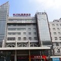 莫泰168(上海南站錦江樂園地鐵站店)外觀圖 莫泰168(上海南站錦江樂園地鐵站店)外觀圖