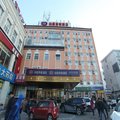 汉庭酒店(北京马甸桥店)外观图 汉庭酒店(北京马甸桥店)外观图