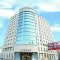 阿克苏华龙酒店外观图 阿克苏华龙酒店外观图