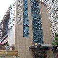 君豪阳光酒店(遂宁明月店)外观图 君豪阳光酒店(遂宁明月店)外观图