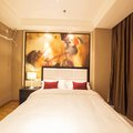 南京铂纳屋湖景公寓(玄武湖店)外观图 南京铂纳屋湖景公寓(玄武湖店)外观图