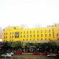 7天连锁酒店(北京华威北工大地铁站店)外观图 7天连锁酒店(北京华威北工大地铁站店)外观图