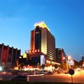 淄博玫瑰大酒店(聊斋文化主题酒店)外观图 淄博玫瑰大酒店(聊斋文化主题酒店)外观图