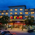 速8酒店(武夷山店)外观图 速8酒店(武夷山店)外观图