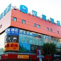 汉庭酒店(武汉黄鹤楼店)外观图 汉庭酒店(武汉黄鹤楼店)外观图