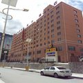 速8酒店(迭部县中心广场店)外观图 速8酒店(迭部县中心广场店)外观图