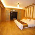 青年阳光连锁(漳州万达商业广场店)外观图 青年阳光连锁(漳州万达商业广场店)外观图