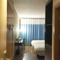稻城华思酒店外观图 稻城华思酒店外观图