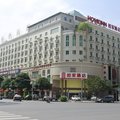 如家快捷酒店(南宁国际会展中心金湖广场店)外观图 如家快捷酒店(南宁国际会展中心金湖广场店)外观图