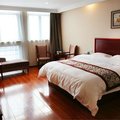 格林豪泰(蚌埠市怀远县禹都大道新河路店)外观图 格林豪泰(蚌埠市怀远县禹都大道新河路店)外观图