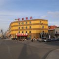 如家酒店(乾安鸣凤大街店)外观图 如家酒店(乾安鸣凤大街店)外观图