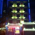 茂县羌龙商务酒店外观图 茂县羌龙商务酒店外观图