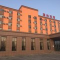 昌吉吉木萨尔五彩富地宾馆外观图 昌吉吉木萨尔五彩富地宾馆外观图