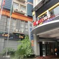 莫泰168(上海柳州路光大会展中心店)外观图 莫泰168(上海柳州路光大会展中心店)外观图