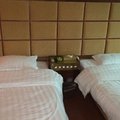 深圳鑫丰宾馆(双拥街店)外观图 深圳鑫丰宾馆(双拥街店)外观图