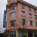沾益荣方宾馆外观图 沾益荣方宾馆外观图