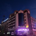 9居连锁酒店(牙克石站前店)外观图 9居连锁酒店(牙克石站前店)外观图