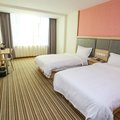 广州东城宾馆(大沙头游船码头店)(原广州御庭酒店)外观图 广州东城宾馆(大沙头游船码头店)(原广州御庭酒店)外观图