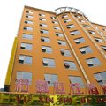 衡阳裕鑫世佳酒店(船山店)外观图 衡阳裕鑫世佳酒店(船山店)外观图