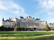 Macrolink Legend Spa & Resort