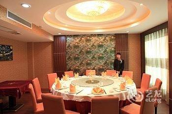 赣州定南县凤凰酒店酒店提供图片