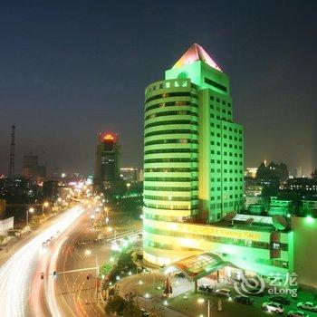 【南通华通大酒店】地址:南通市崇川区青年中