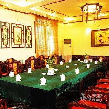 都江堰鹤翔山庄酒店提供图片