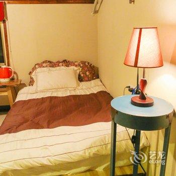 凤凰口口旅店(南边街店)酒店提供图片