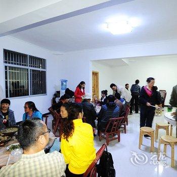 张家界一草一木客栈酒店提供图片