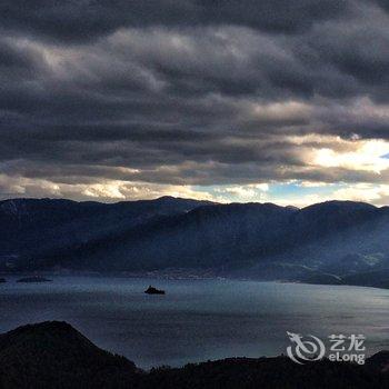 泸沽湖糊涂岁月客栈酒店提供图片