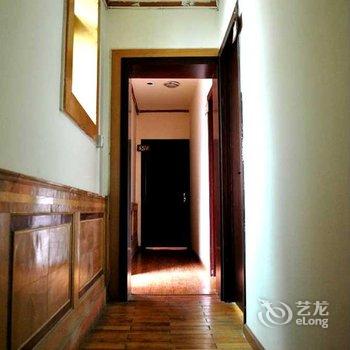 拉萨鲁萨青年客栈酒店提供图片