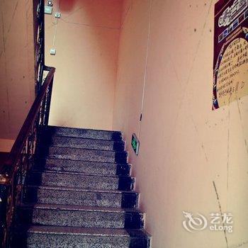 拉萨鲁萨青年客栈酒店提供图片