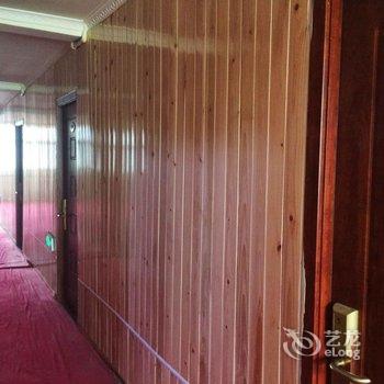西宁源丰假日宾馆(高原集散中心)酒店提供图片