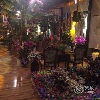 林芝贰加贰花园主题酒店酒店提供图片