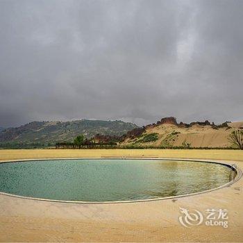 赤峰玉龙沙湖集装箱温泉酒店酒店提供图片