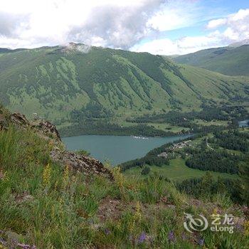 布尔津县喀纳斯神湖之星山庄酒店提供图片