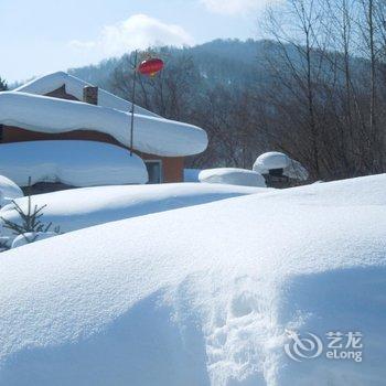 雪乡二浪河旅游风景区蜂园农家院酒店提供图片