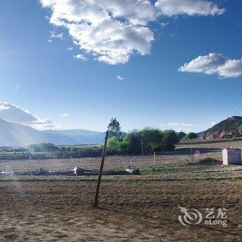 香格里拉怡海蓝山驿站酒店提供图片