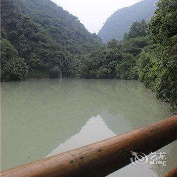 都江堰虹口承露山庄酒店提供图片