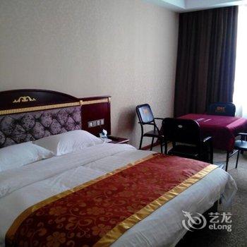 东兴荣凯彼森堡假日酒店酒店提供图片