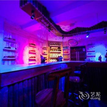 宜阳普罗旺斯酒店旗舰店酒店提供图片