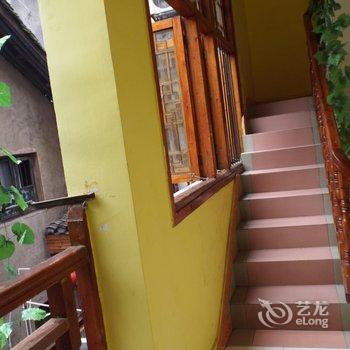 凤凰水车旁的窄巷客栈酒店提供图片