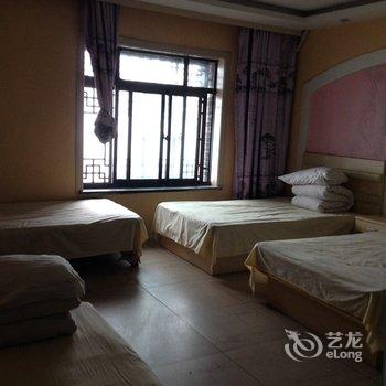 泰安泰山顶天门居宾馆酒店提供图片