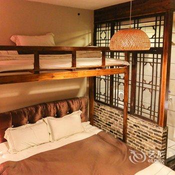凤凰口口旅店(南边街店)酒店提供图片