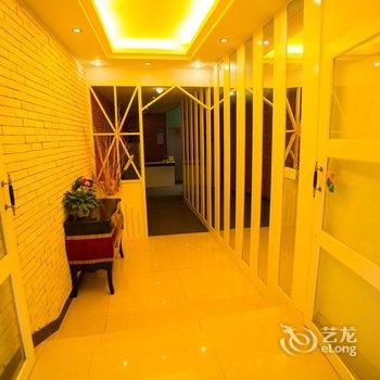 凤凰客随己便客栈酒店提供图片