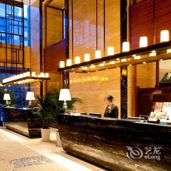 青岛名人酒店酒店提供图片